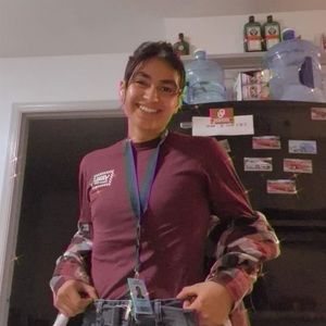 Meet your Posher, Alex